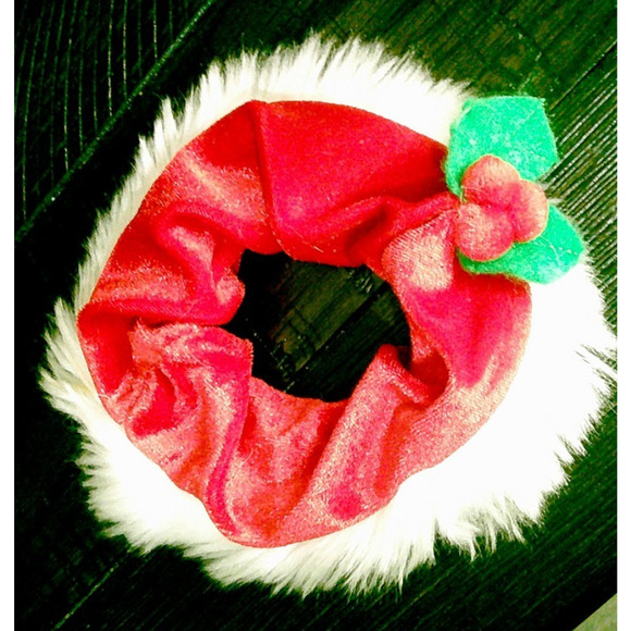 Holiday Green Velvet Elf Dress with Faux Fur – The North Pole- Women's S/M - Picture 5 of 10